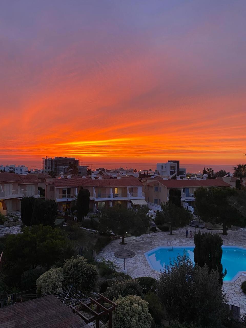 Newly Renovated- Regina Gardens 1, Venus Beach 500 M, Sea&Sunsets View, License Ooo7141 Paphos Exterior photo